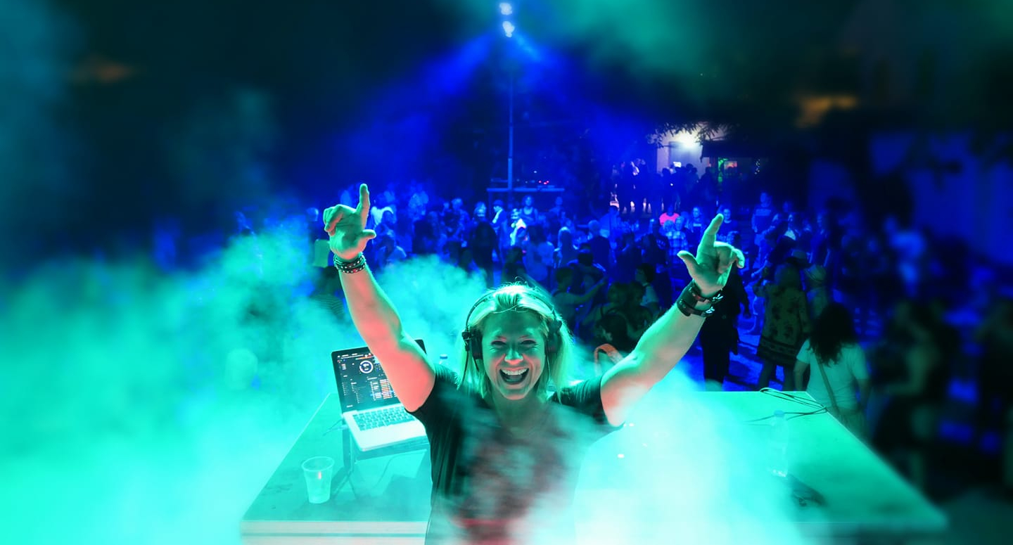 nickydrummondopening Sappho Women